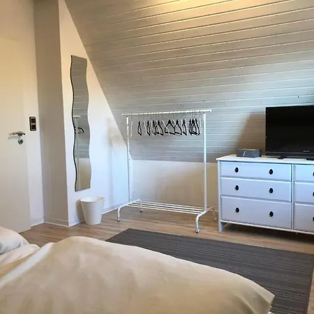 Сasa de vacaciones E3 Haus Mit Wintergarten- Kamin Und Deichblick By Interhome Grosswurden