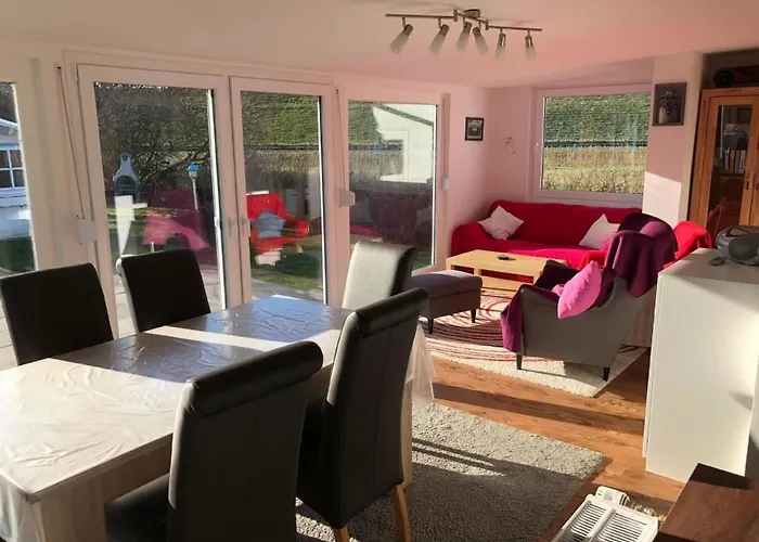 E3 Haus Mit Wintergarten- Kamin Und Deichblick By Interhome * Grosswurden