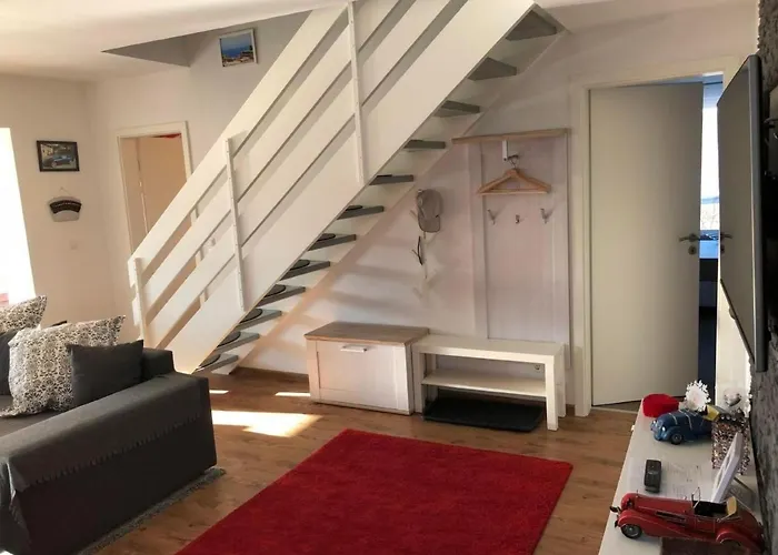 Сasa de vacaciones E3 Haus Mit Wintergarten- Kamin Und Deichblick By Interhome *