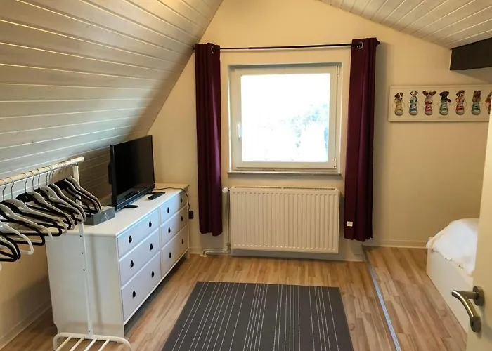 E3 Haus Mit Wintergarten- Kamin Und Deichblick By Interhome Сasa de vacaciones Grosswurden