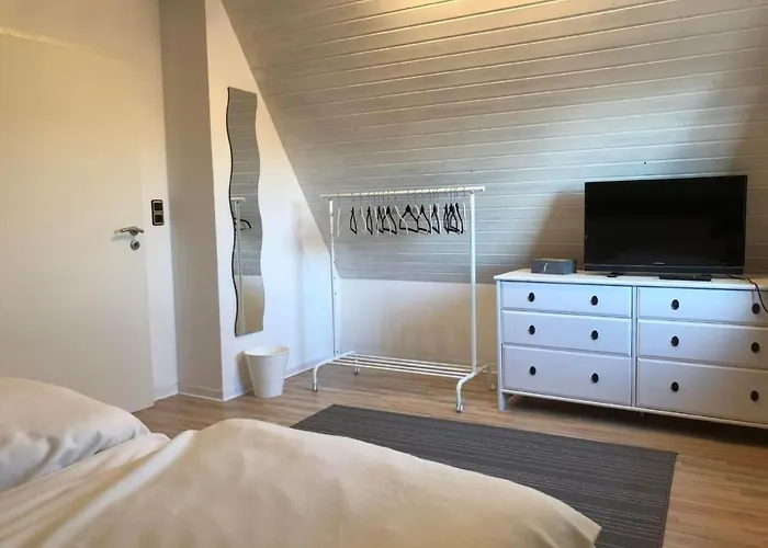 Сasa de vacaciones E3 Haus Mit Wintergarten- Kamin Und Deichblick By Interhome Grosswurden