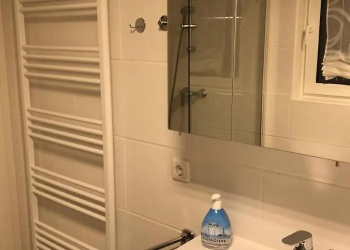 E3 Haus Mit Wintergarten- Kamin Und Deichblick By Interhome * Grosswurden